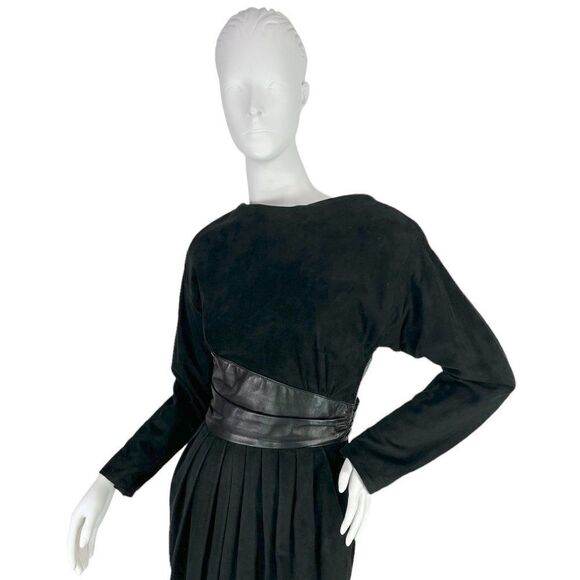 Vakko Vintage 80s Black Suede & Leather Backless Long Sleeve Midi Dress, Size 6 - Picture 7 of 15